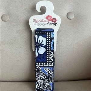 NWT Hawaiian Luggage Strap 🌺
